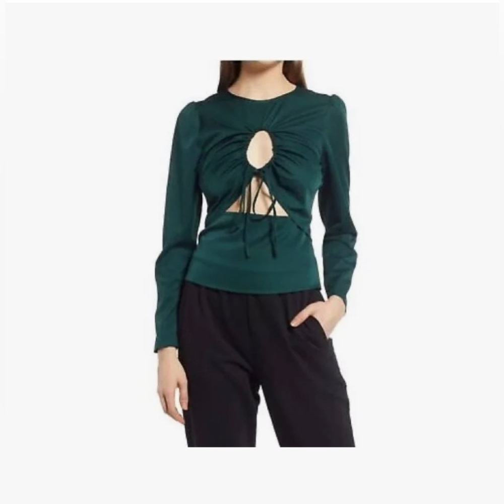 Open Edit Tops | Open Edit Ruched
Cutout Top Dark Green (XS)